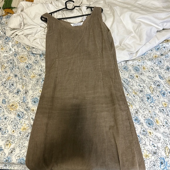 Wind river long brown corduroy dress - Picture 3 of 3